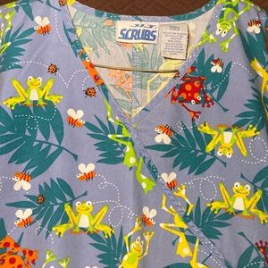 J.I.J Frog Scrub Top, Sz Women’s S, EUC